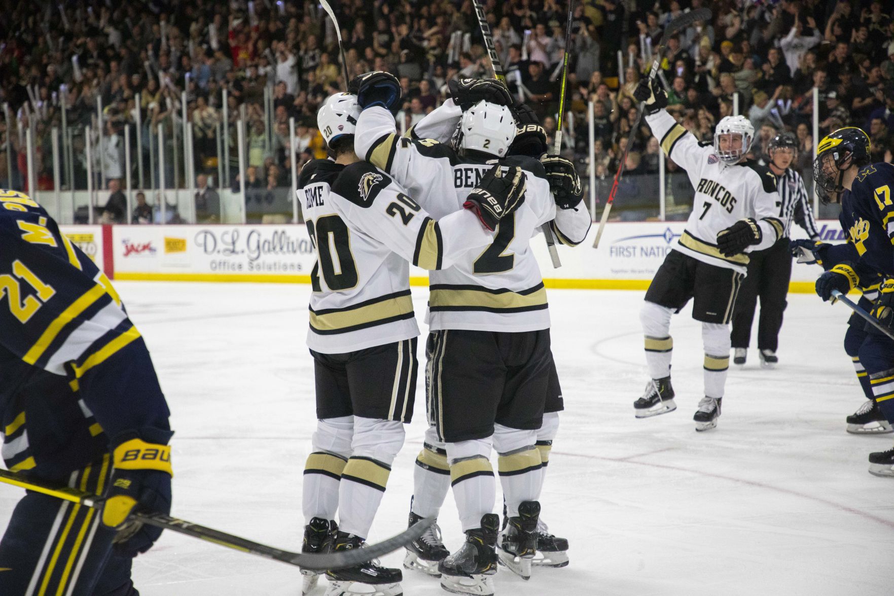 Broncos end three-game skid, split series with Wolverines